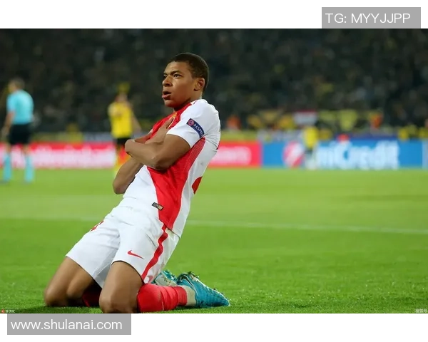 推荐十大足球明星互动网站助你与偶像亲密接触与交流