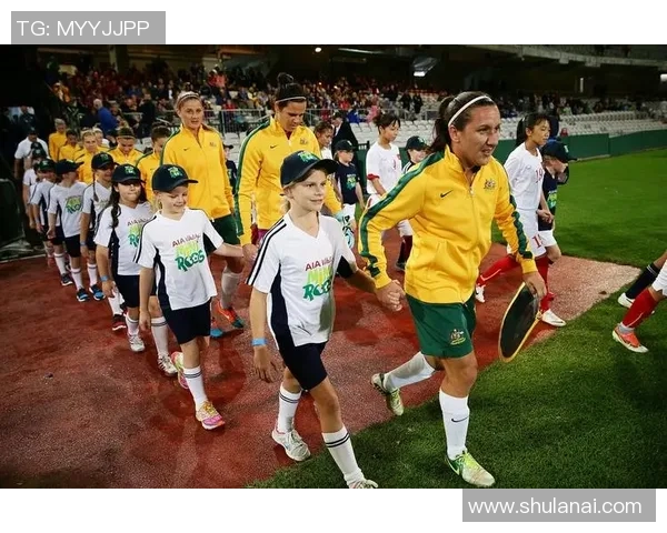 曾经的球童如今的足球明星揭秘与成长之路