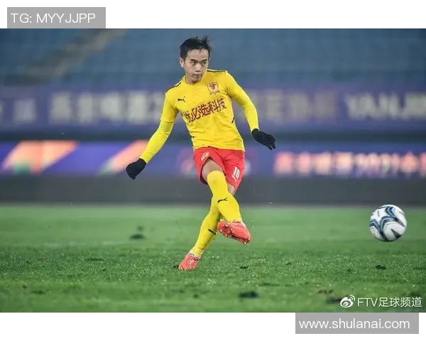 杨军专访:从绿茵场到人生舞台的足球旅程回顾与展望 杨军专访:从绿茵场到人生舞台的足球旅程回顾与展望